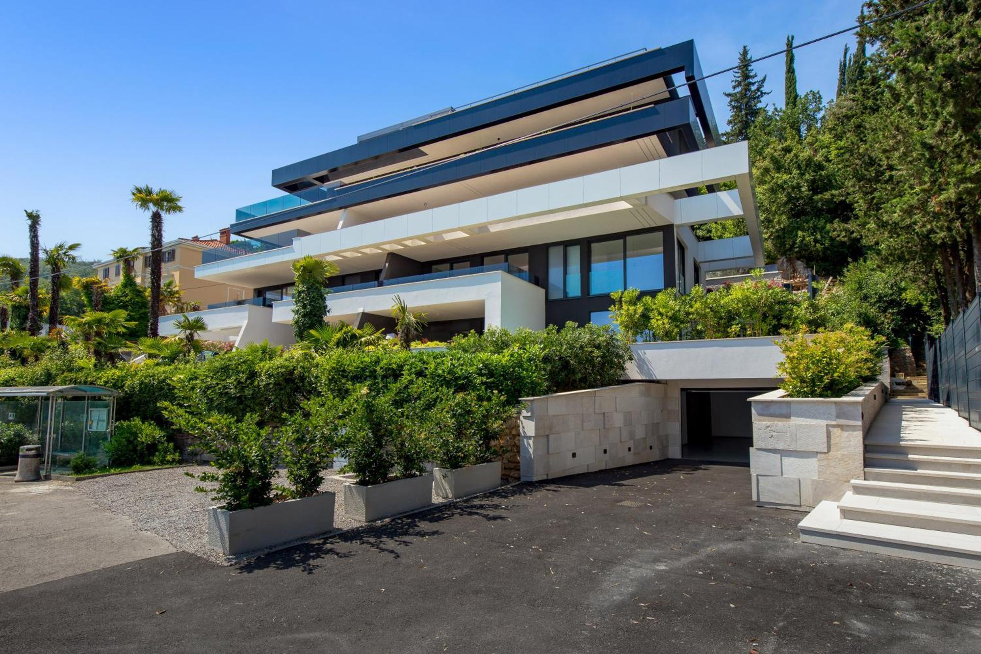 Dream By The Sea Apartment *